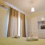 Malasi * Ksamil